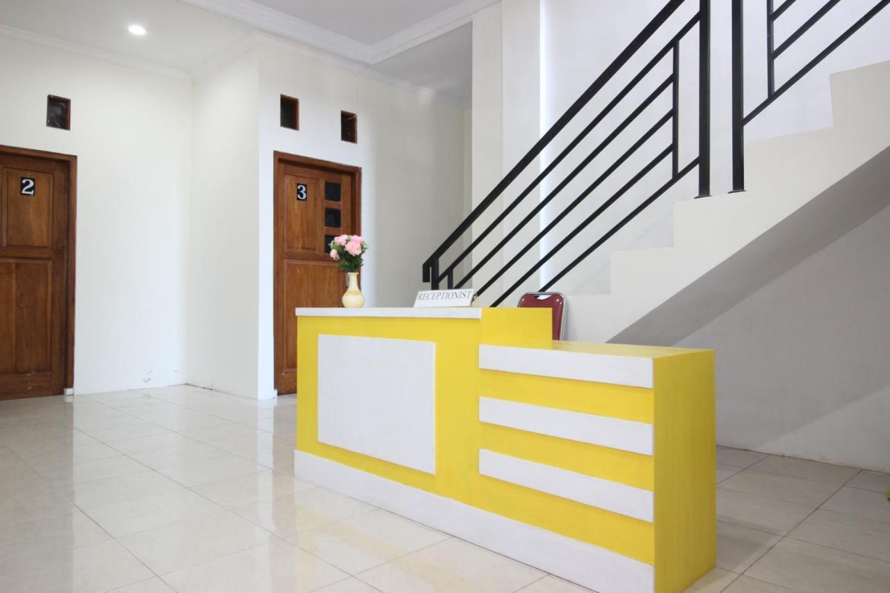 Reddoorz Near Adisucipto Airport 3 Guest house